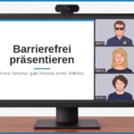 Schwarzer Monitor mit Webcam auf Schreibtisch. Ansicht 1 Speaker und 3 Teilnehmer in Videokonferenz. Ein Teilnehmer ist Blind. Zeichnung KI generiert.
